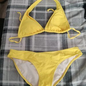 Yellow bikini